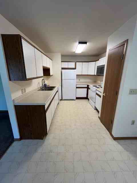 304 South 1st Avenue - Photo 2 of 15