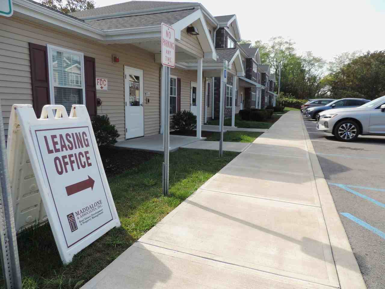Welcome to the Reserve at Towpath Trail! - Photo 3 of 50