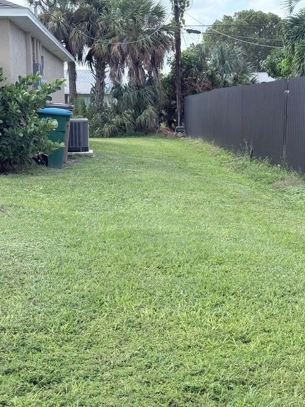 1210 Cape Coral Pkwy W - Photo 2 of 17