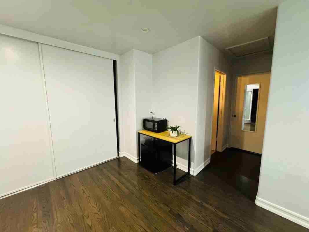 2088 Cypress Ave - Photo 5 of 15