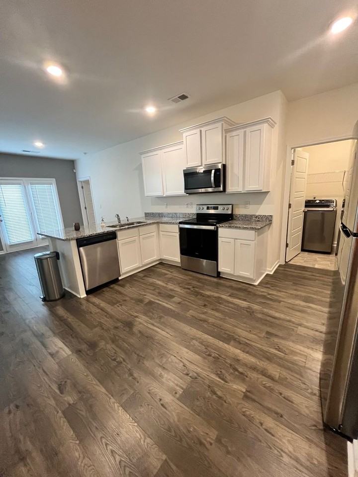 102 Alton Tucker Sr Blvd - Photo 3 of 17