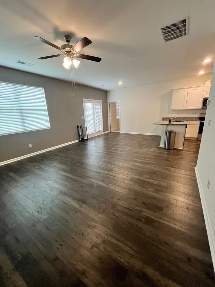 102 Alton Tucker Sr Blvd - Photo 7 of 17