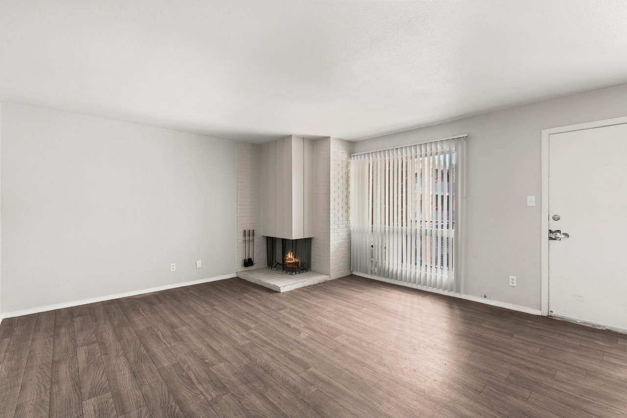 Nova View - Photo 2 of 13
