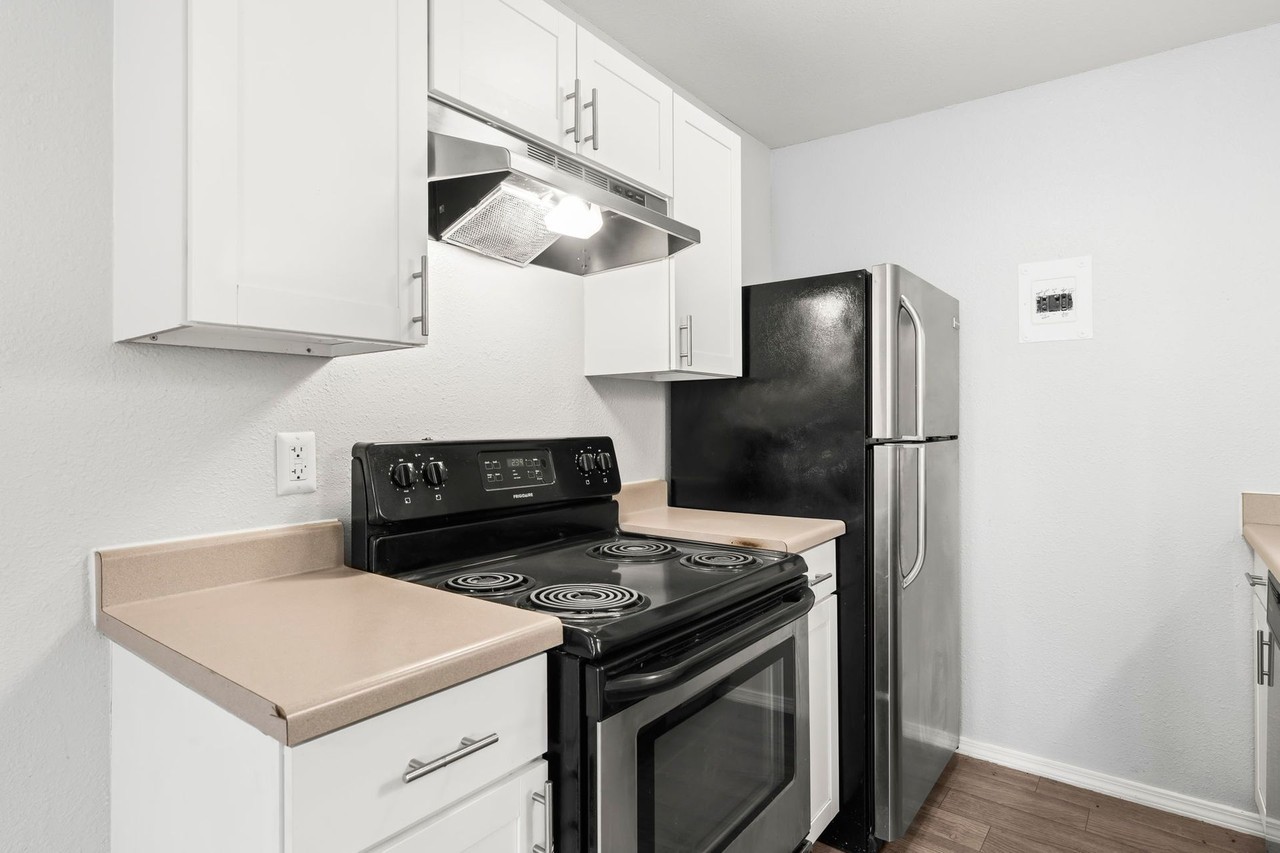 Nova View - Photo 7 of 13