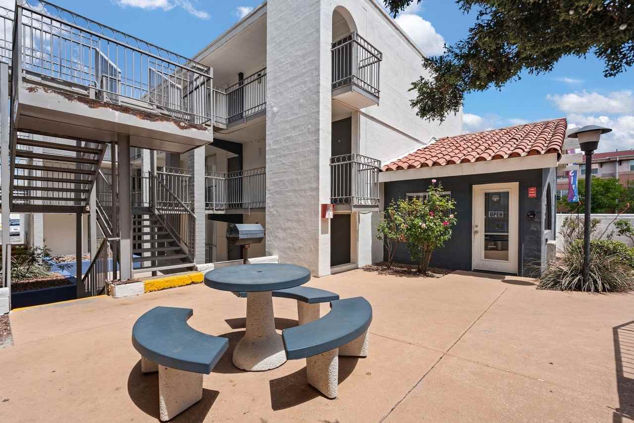 NOVA POINTE - Photo 3 of 9