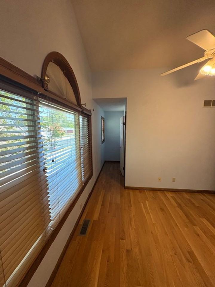 1728 West Marlene Avenue - Photo 5 of 39