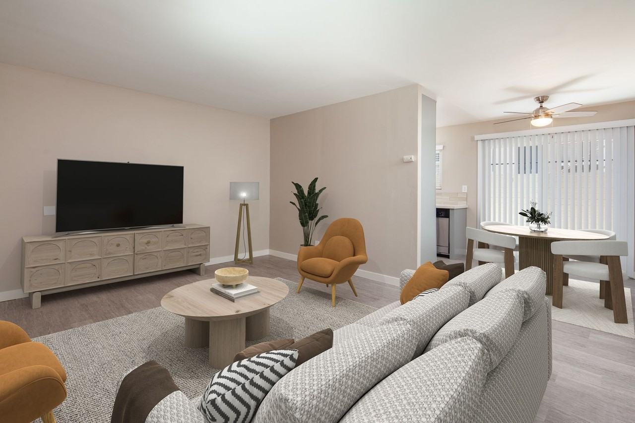 The Amberjack Apartments - Photo 5 of 40