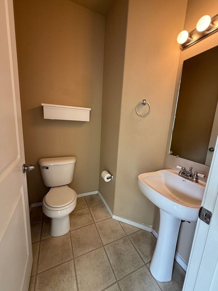 1296 Sw Mill Pond Pl #300 - Photo 2 of 19