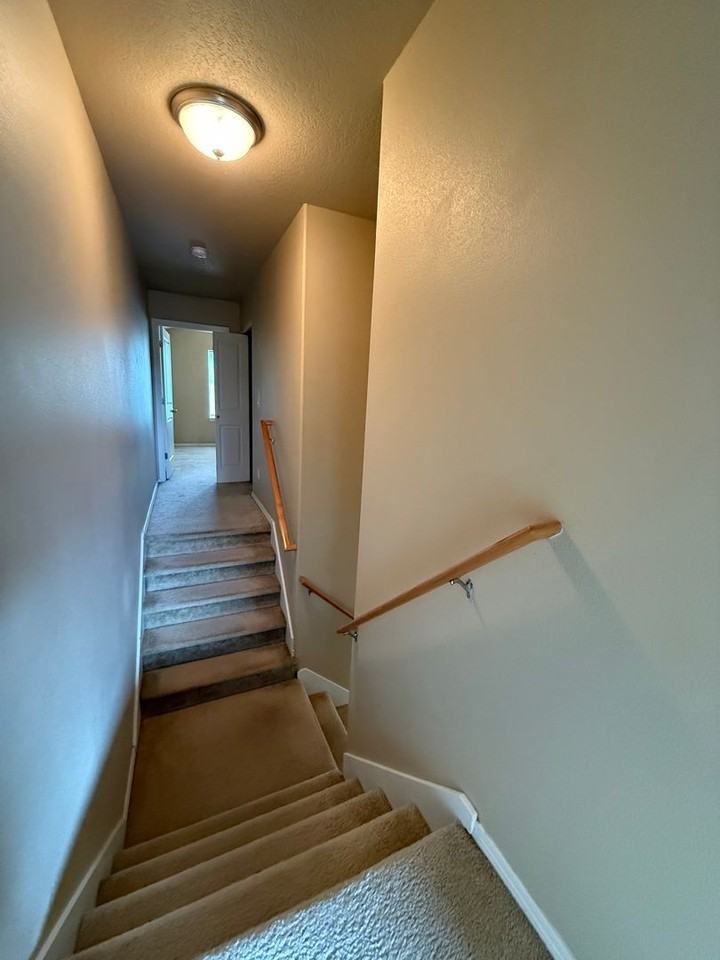 1296 Sw Mill Pond Pl #300 - Photo 7 of 19