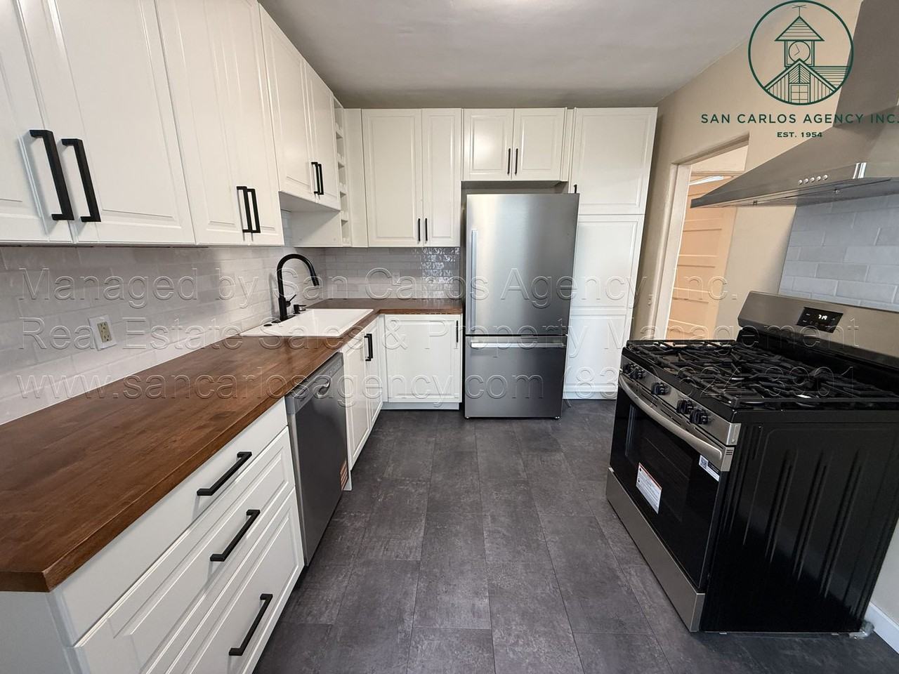 419PG - Photo 6 of 25