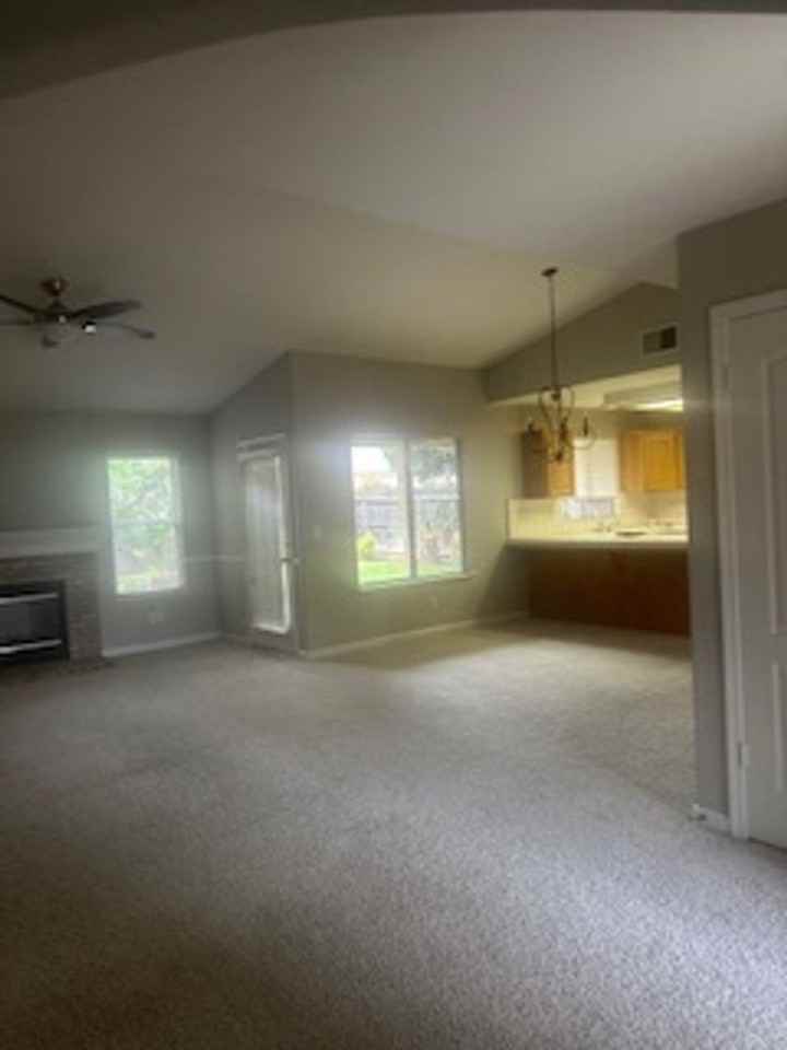 2133 East Saint Andrew Drive - Photo 5 of 14