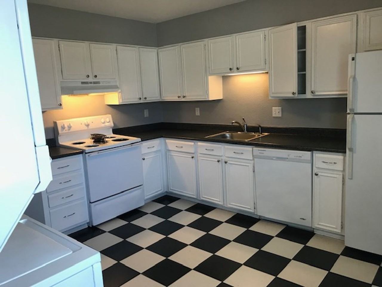 4720 West 46th Avenue - Photo 3 of 16