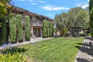 featured image of 421 West St