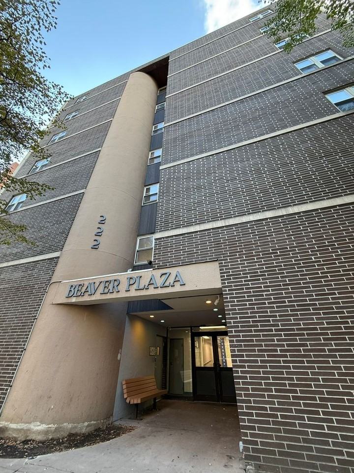 222 W Beaver Ave - Photo 2 of 9