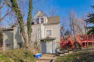5301 Nw Waukomis Dr - Photo 1 of 1