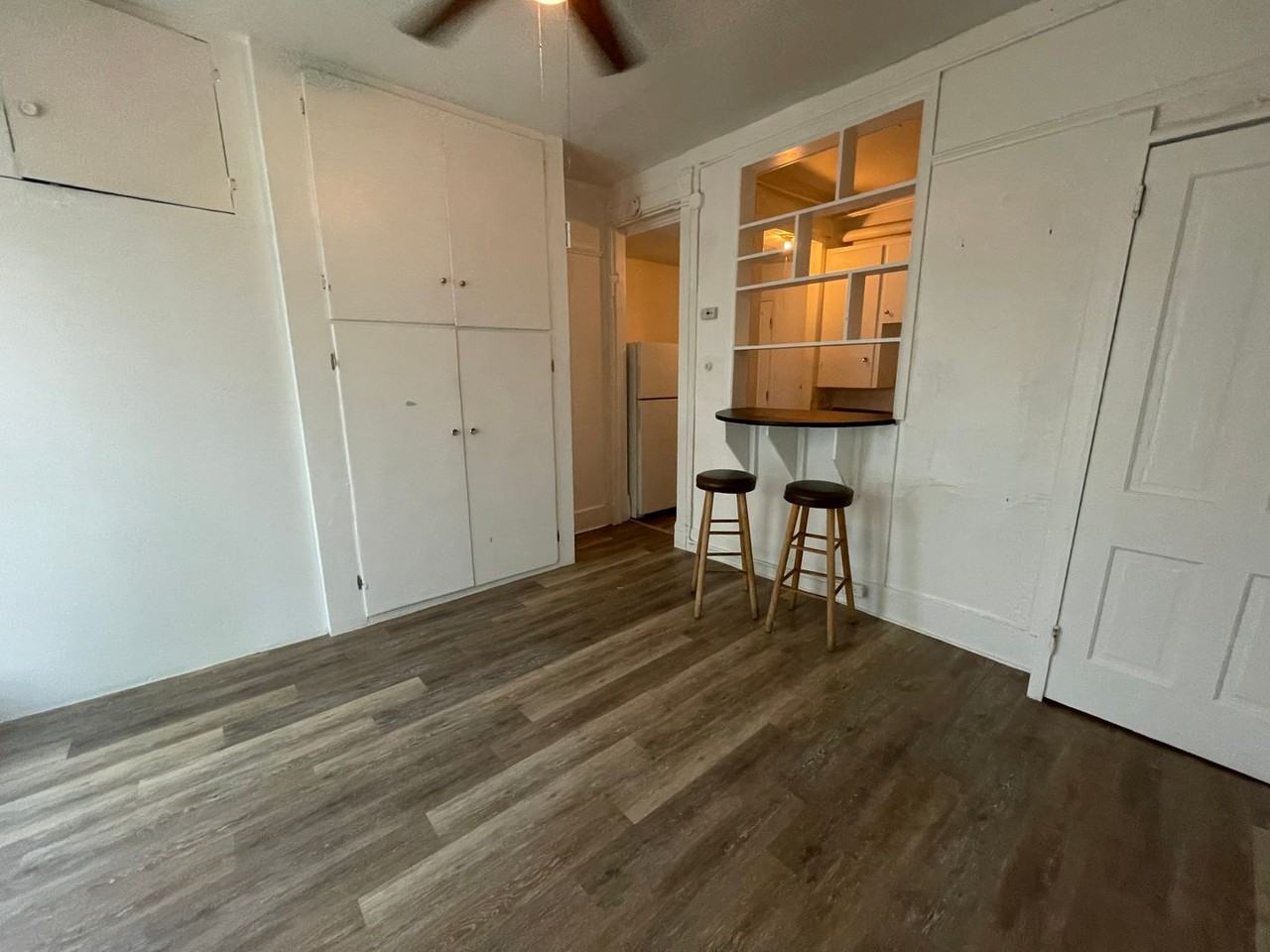 10 unit apartment building - Photo 3 of 13