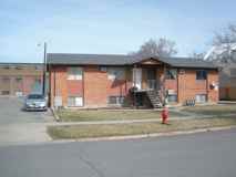 980 w 300 s - Photo 1 of 1