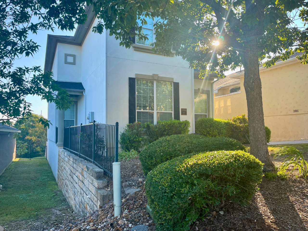 18914 Cortez Cv - Photo 4 of 28