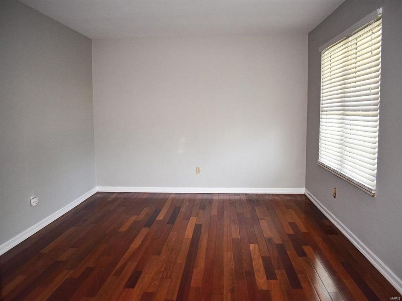 520 Cornell Ave - Photo 3 of 16