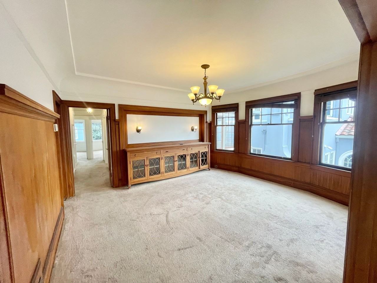 616 Miramar Ave - Photo 4 of 31