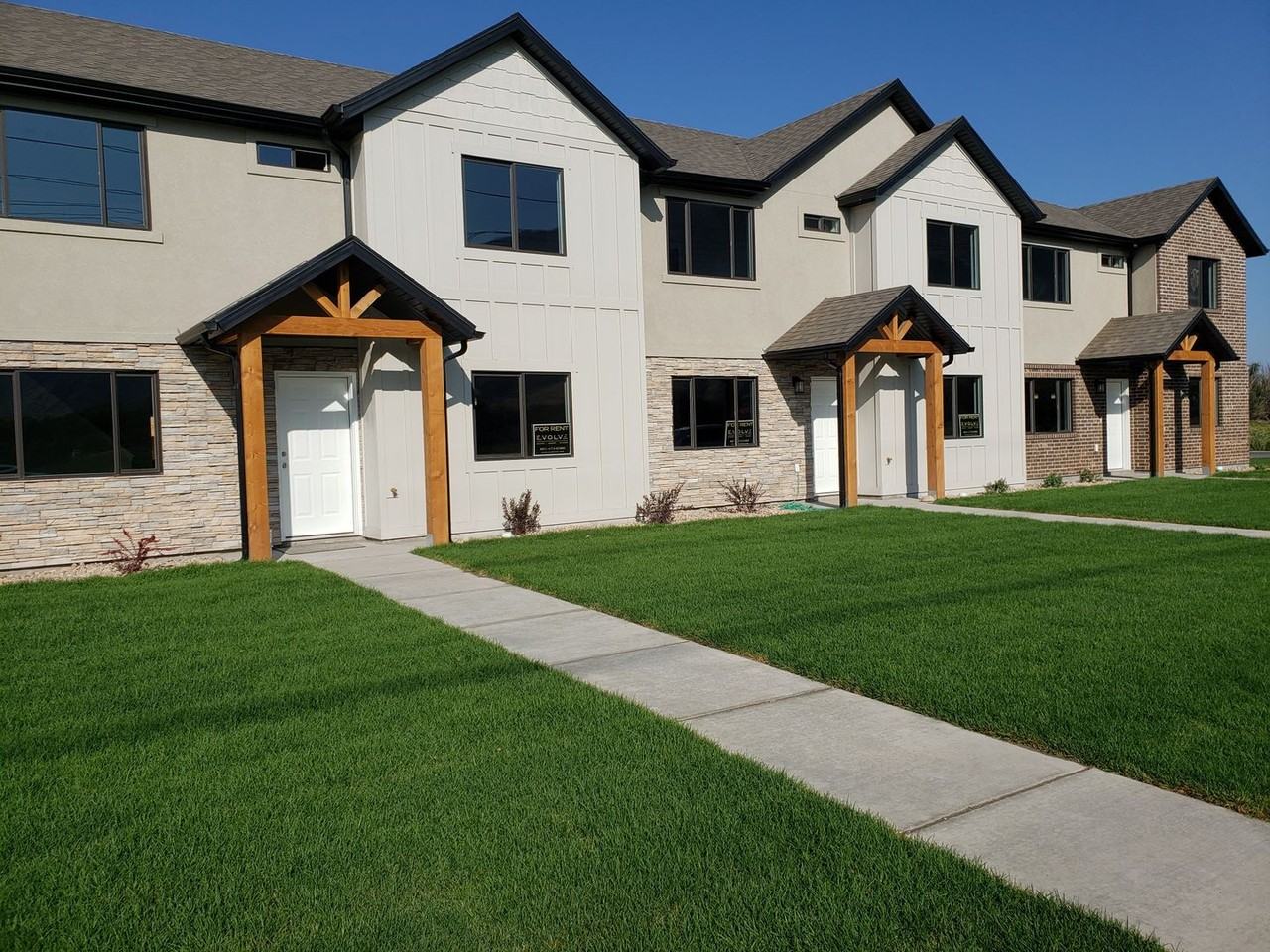 532 North 1300 West - Photo 4 of 37