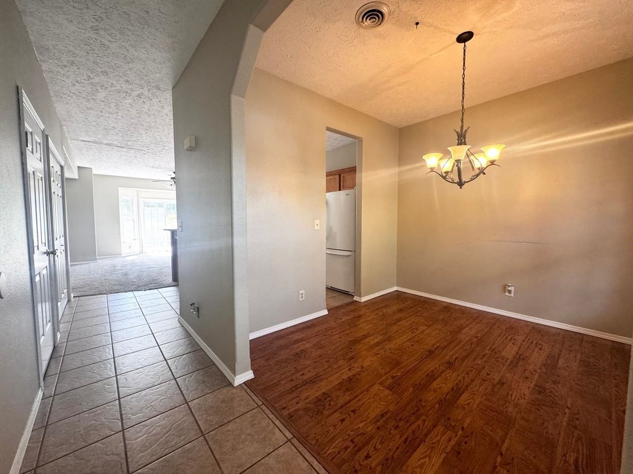 324 Carmel Valley Way - Photo 4 of 18