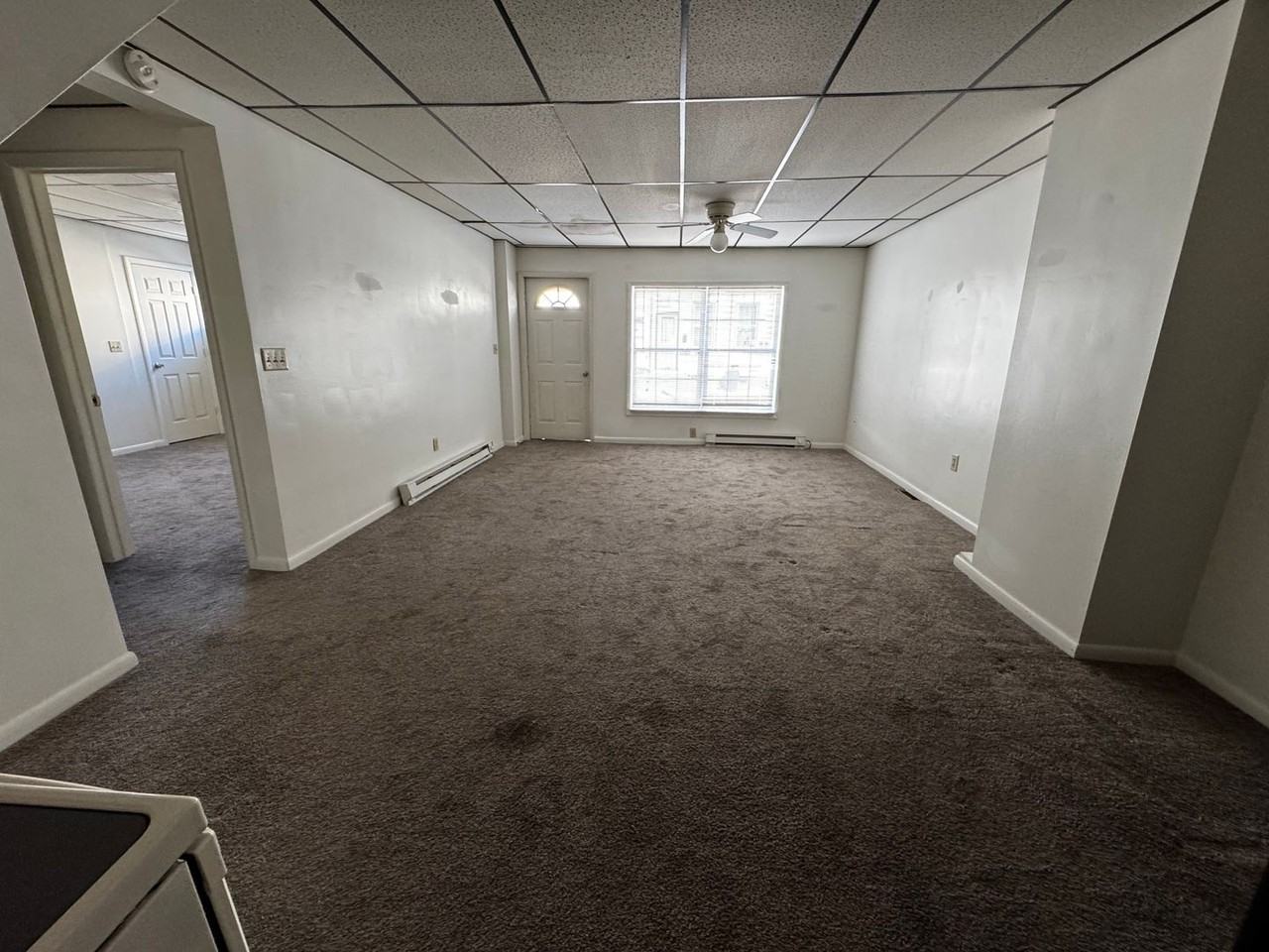 1254 Willow St - Photo 3 of 9