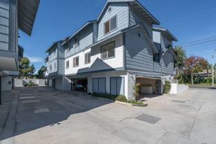 789 W 18th St #1A - Photo 1 of 1