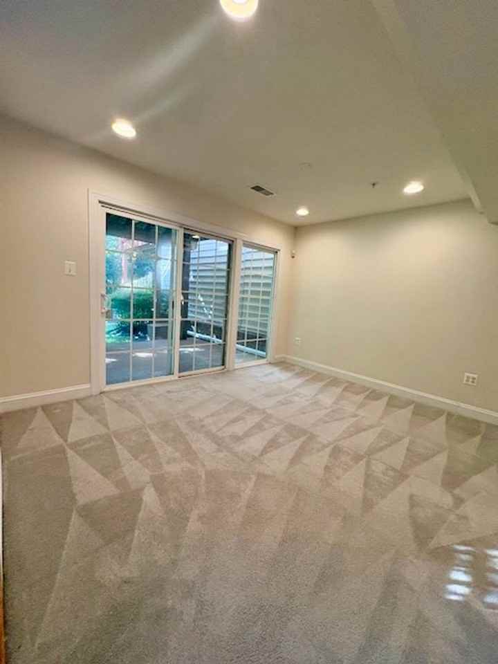 12014 Montrose Park Pl - Photo 6 of 50