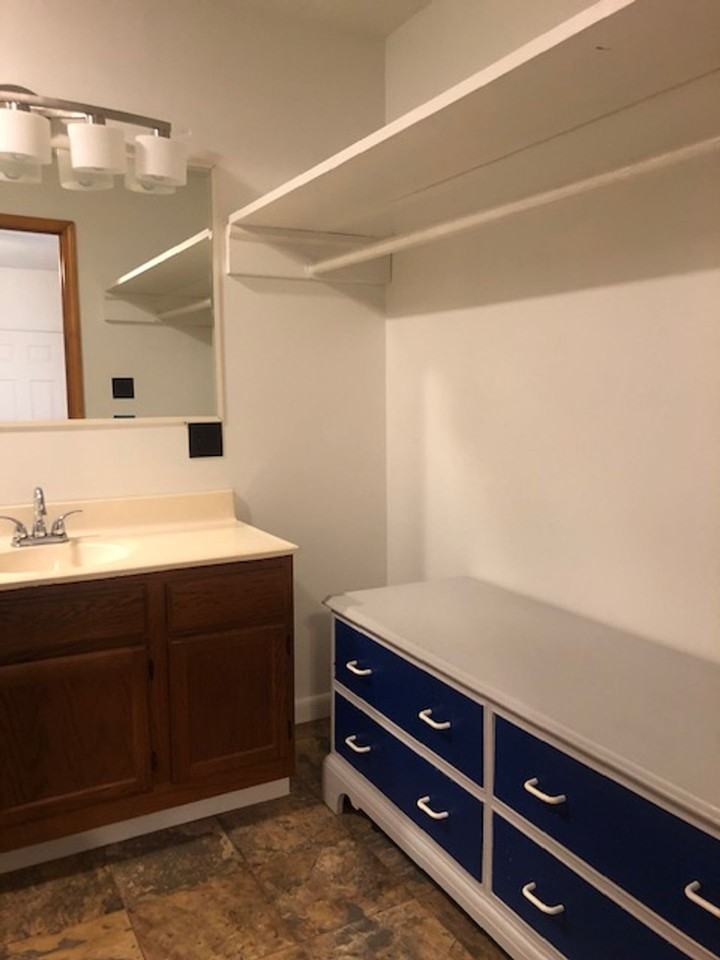 Apartments in the Country, Yes!! - Photo 7 of 8