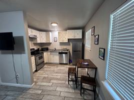 featured image of 901 Parmer Ave #2