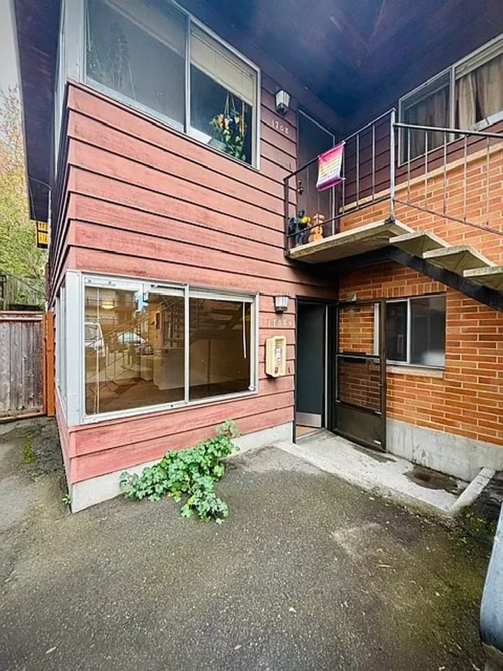 1708B Nw 58th St - Photo 2 of 29