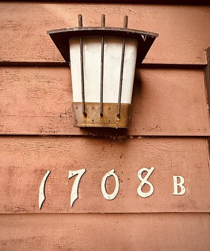 1708B Nw 58th St - Photo 3 of 29