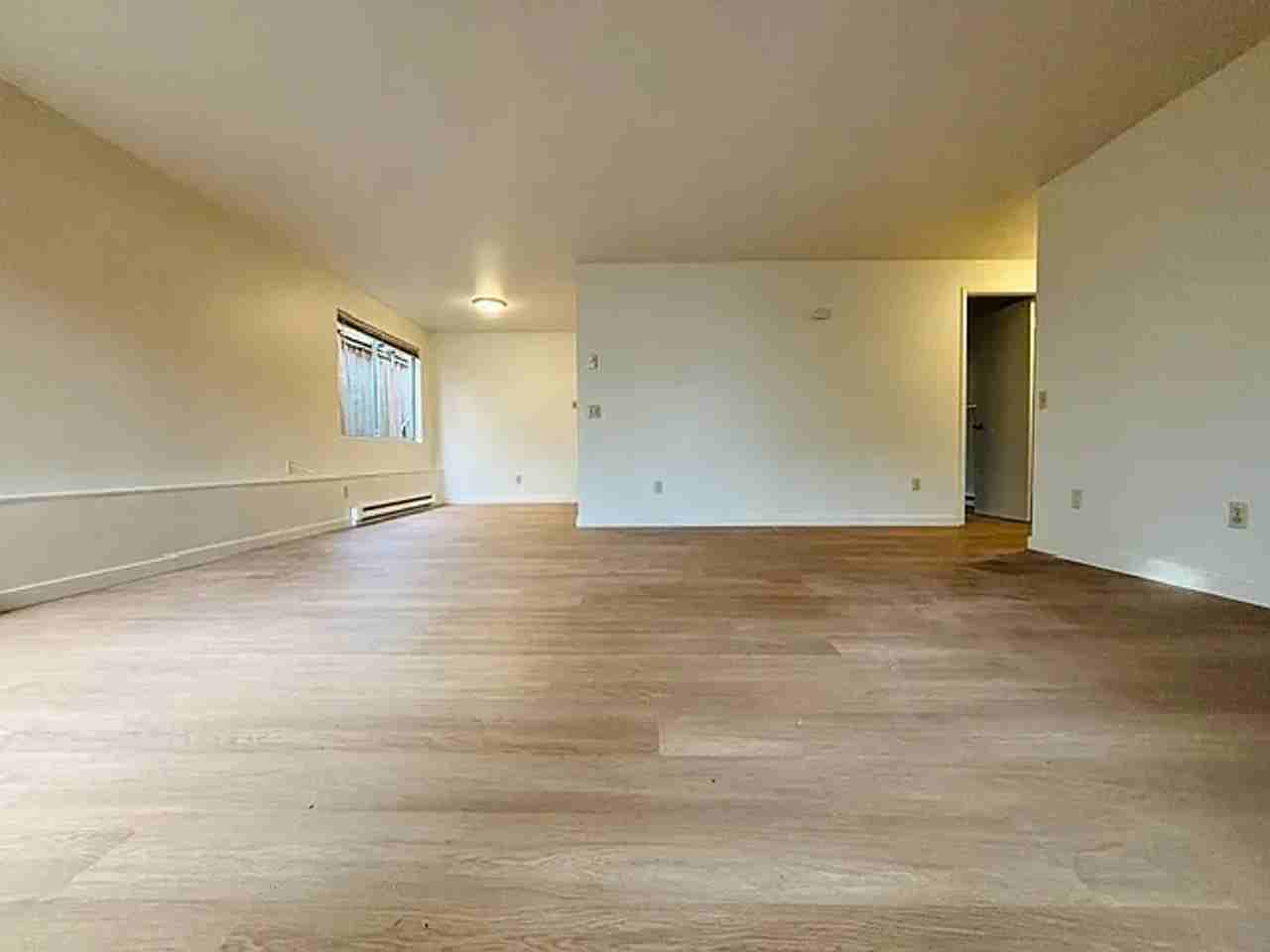 1708B Nw 58th St - Photo 7 of 29