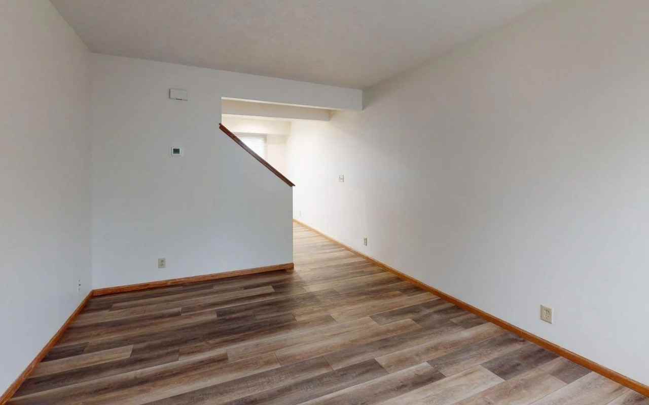 2923 W Anna St - Photo 3 of 20