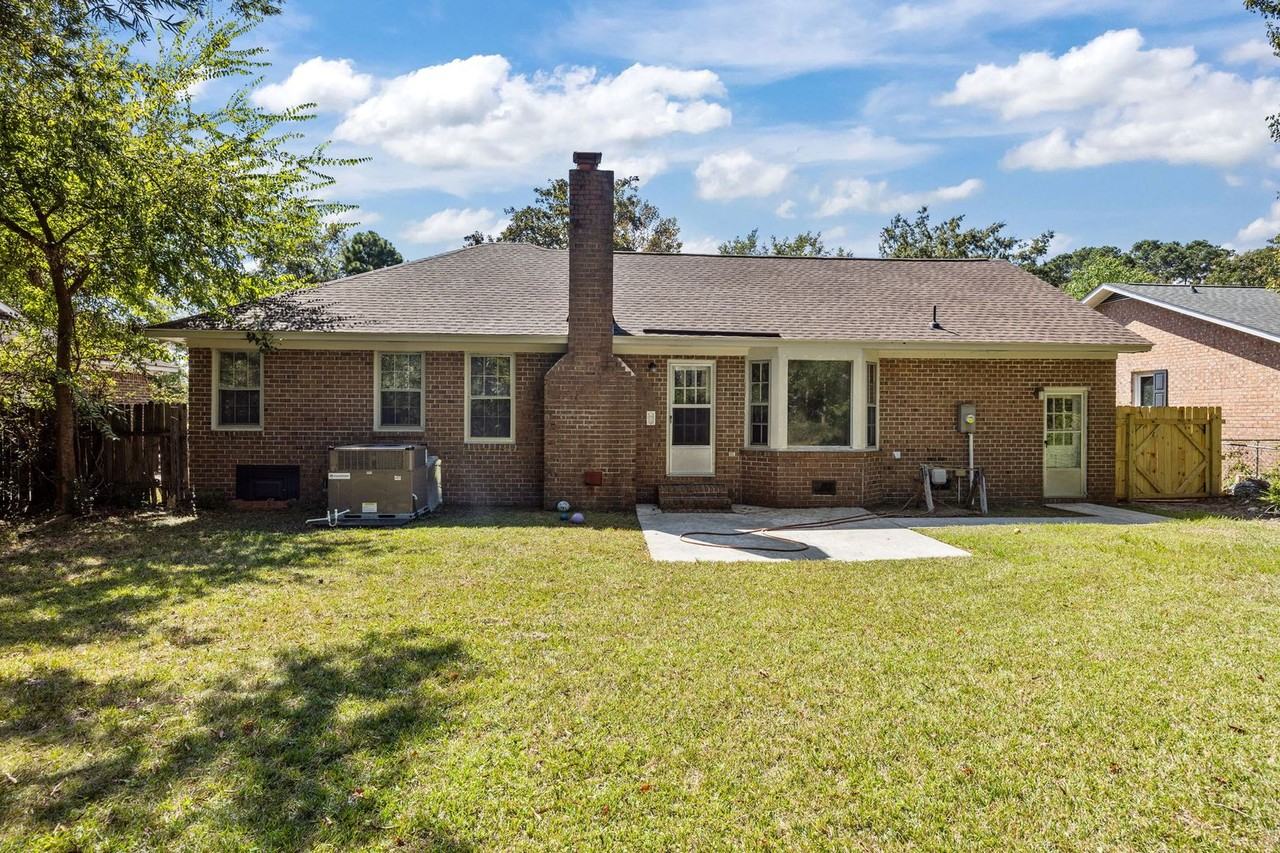 211 Tall Pines Rd - Photo 2 of 44
