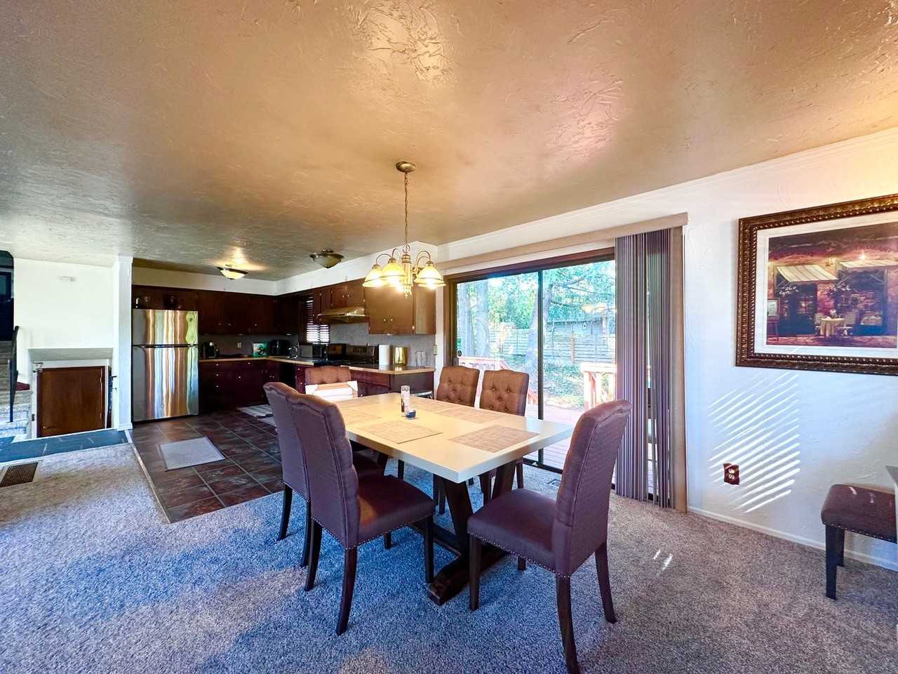 13570 Shireva Dr - Photo 5 of 24