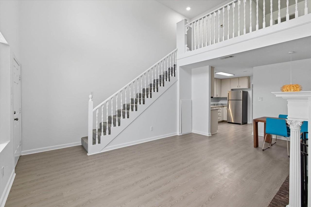 419 Williams St - Photo 5 of 30