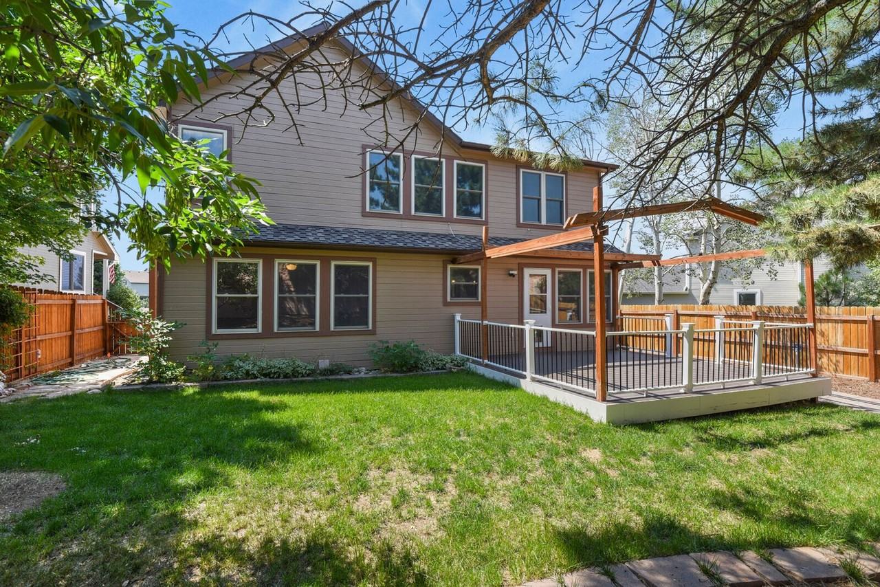 15450 Holbein Drive - Photo 4 of 38