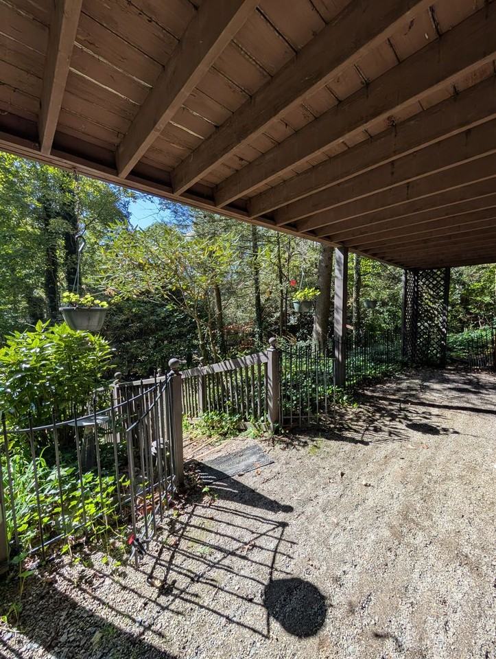 217 Assembly Dr - Photo 4 of 13