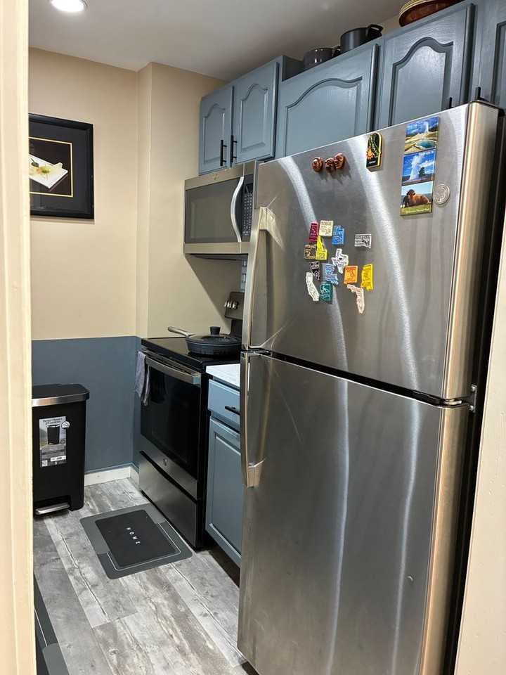 70 Brown Ave #20 - Photo 5 of 17