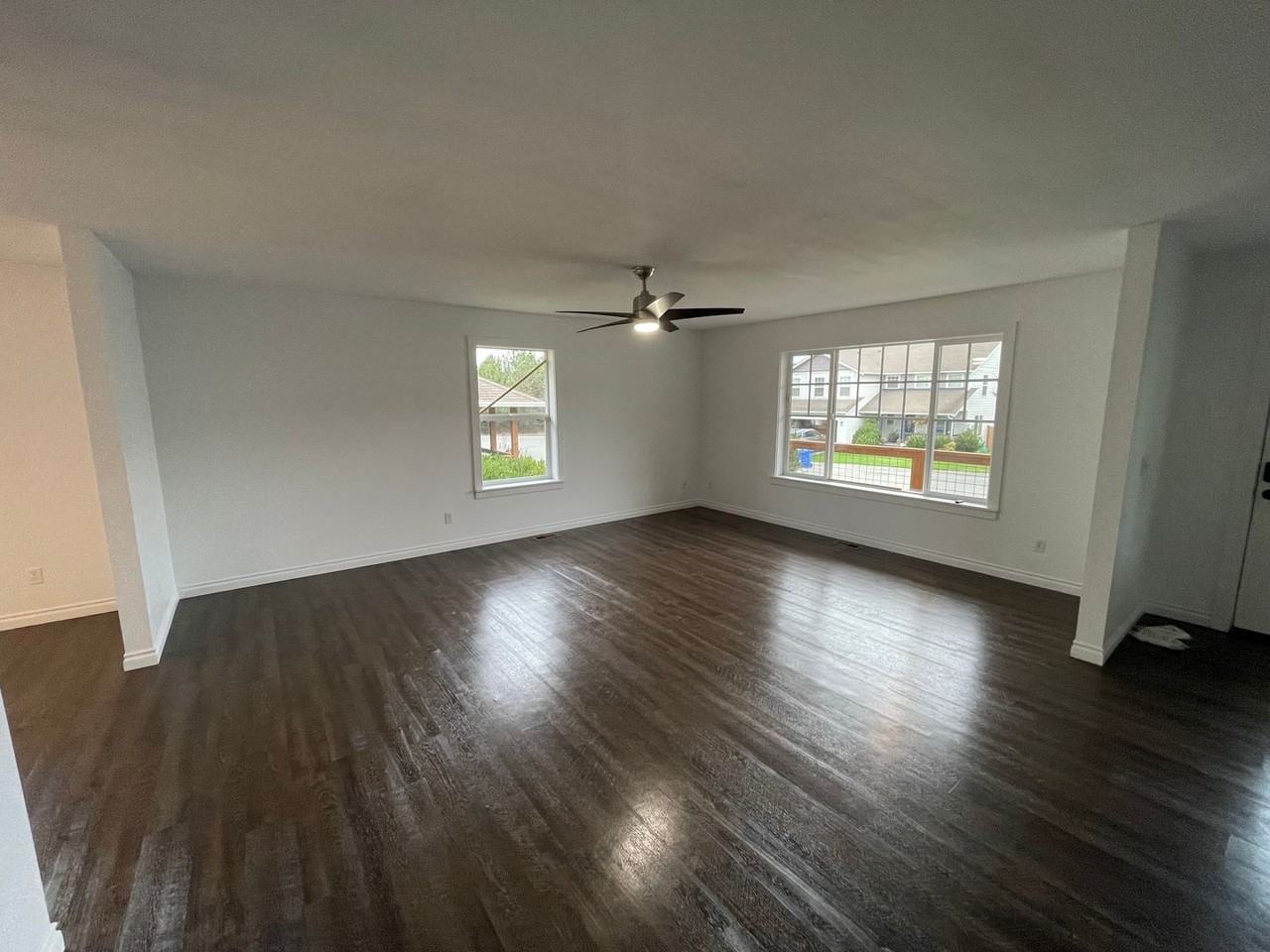 1853 Sw Olive St - Photo 6 of 19