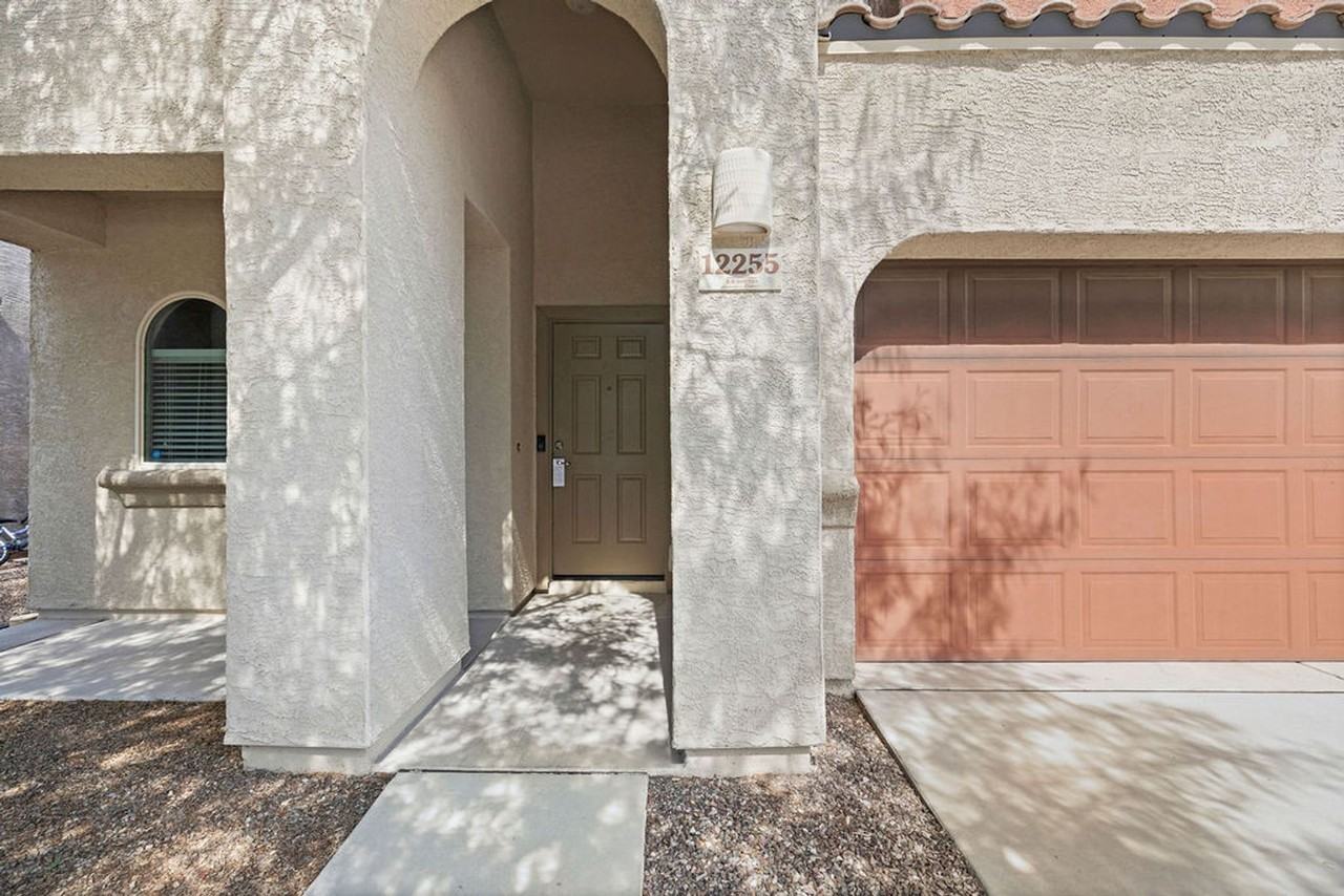 12255 E Becker Dr - Photo 2 of 42