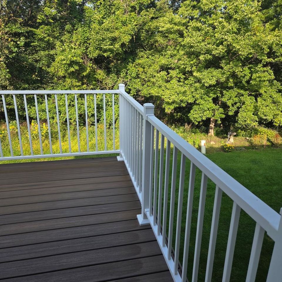 633 Carlton Dr - Photo 6 of 20