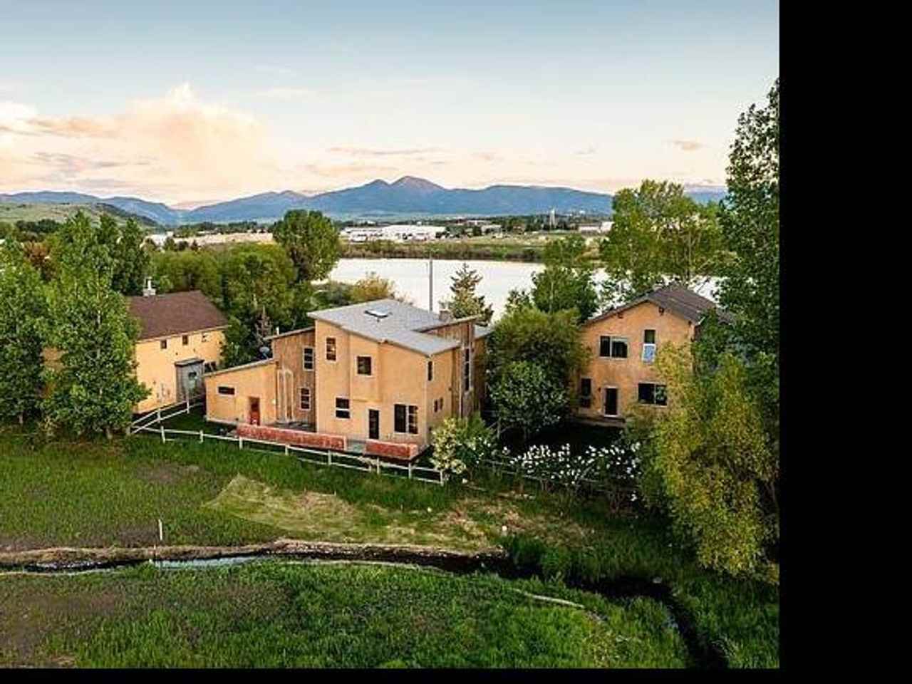 235 Turtle Way - Photo 2 of 21