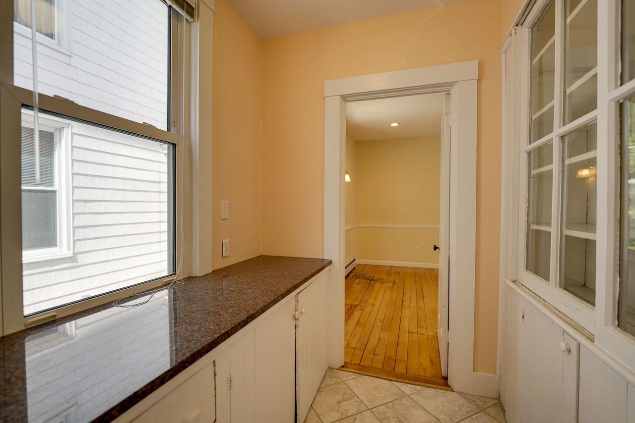 115 Clark St #1 - Photo 5 of 12