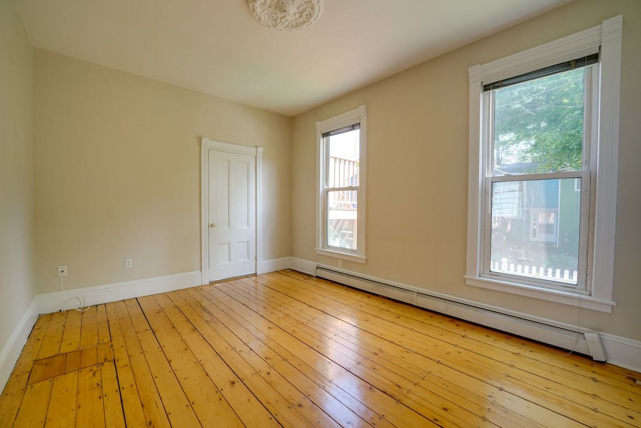 115 Clark St #1 - Photo 7 of 12