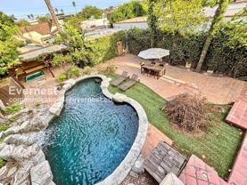 132 N Crescent Heights Blvd - Photo 1 of 1