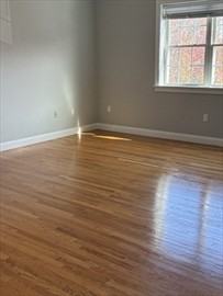 60 Pearl St #206 - Photo 4 of 7