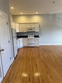 60 Pearl St #206 - Photo 6 of 7